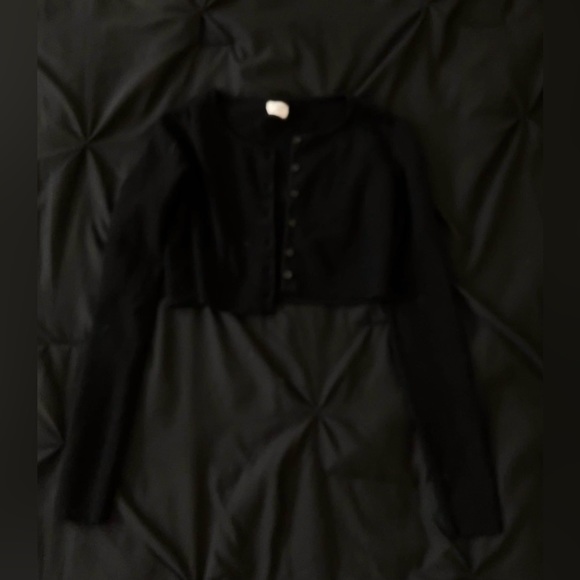 Sundays Best crop button sweater - Picture 1 of 1